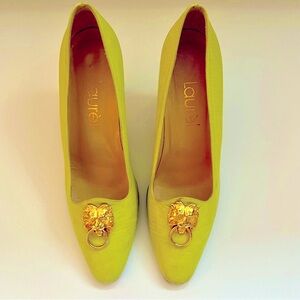 ESCADA- Rare VTG Laurel Label Lion's Head Stiletto Pump Heels Size 38